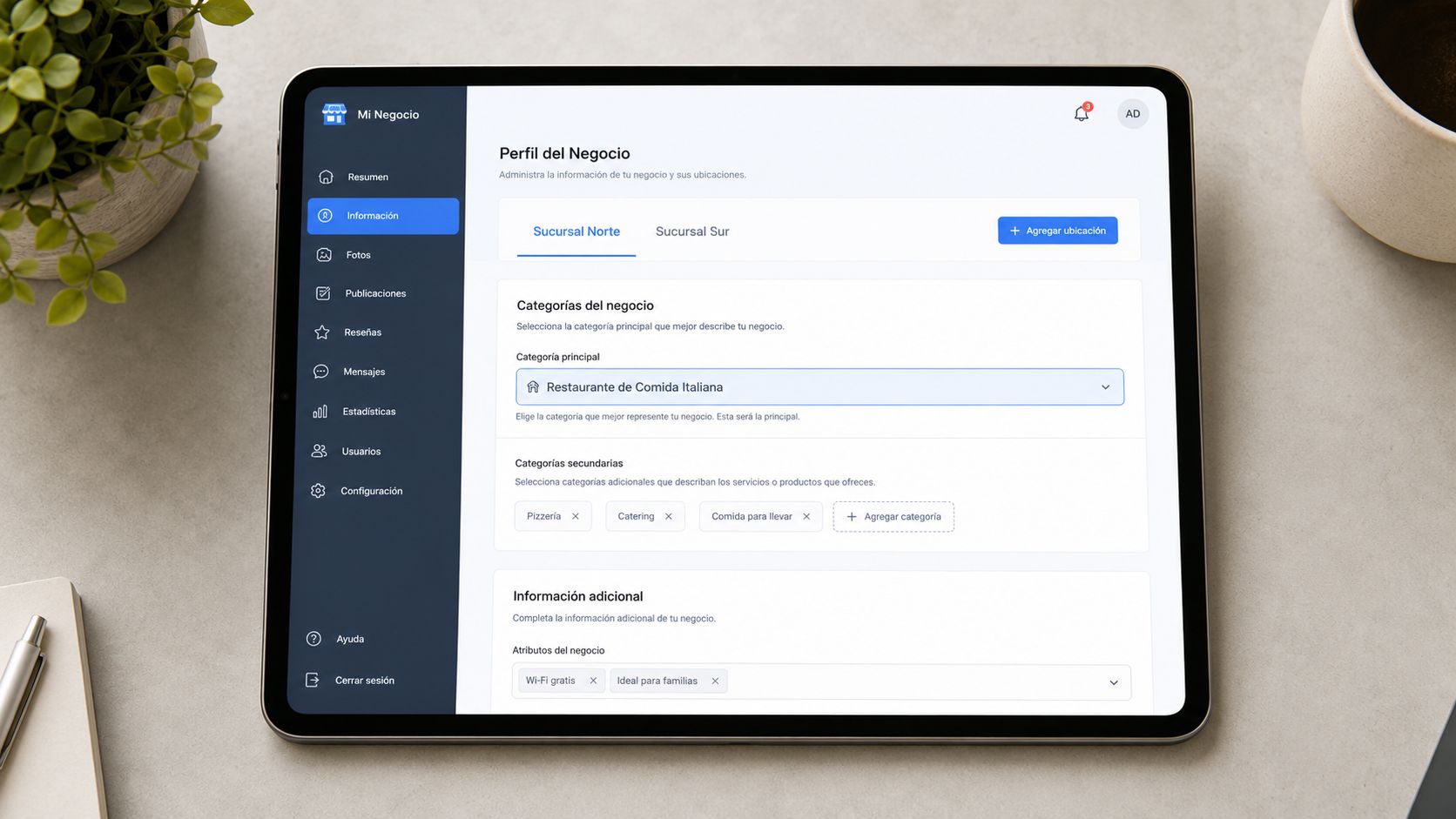 Una tablet mostrando una interfaz de gestión de perfil de negocio con categorías y configuraciones seleccionadas.